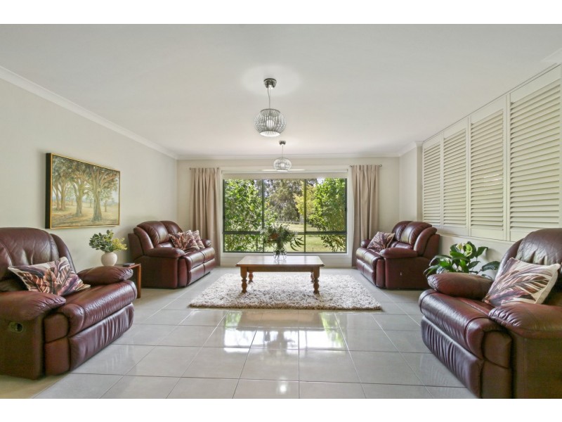 86 Mathiesons Road, Eagle Point VIC 3878