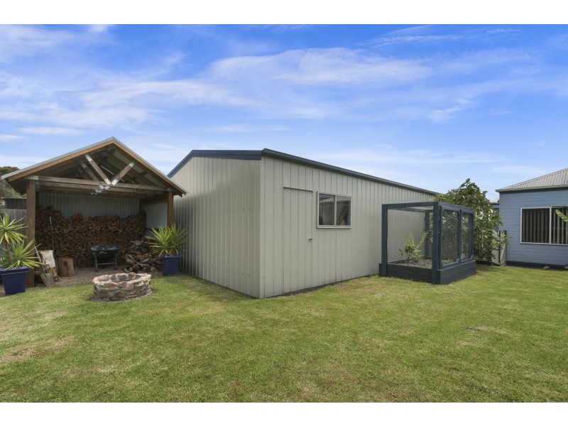 183 Western Boulevard, Raymond Island VIC 3880