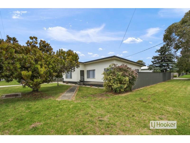 27 Reynolds Street, Paynesville VIC 3880