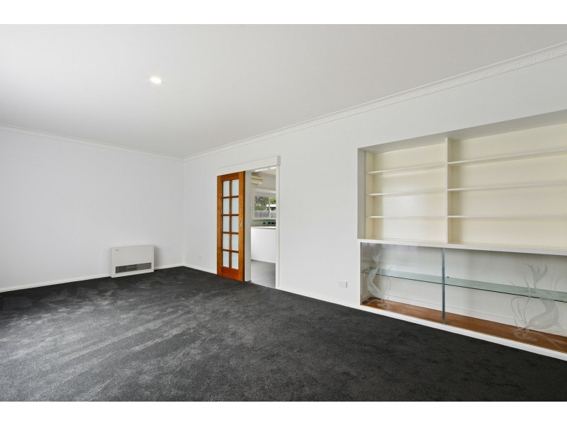 27 Reynolds Street, Paynesville VIC 3880