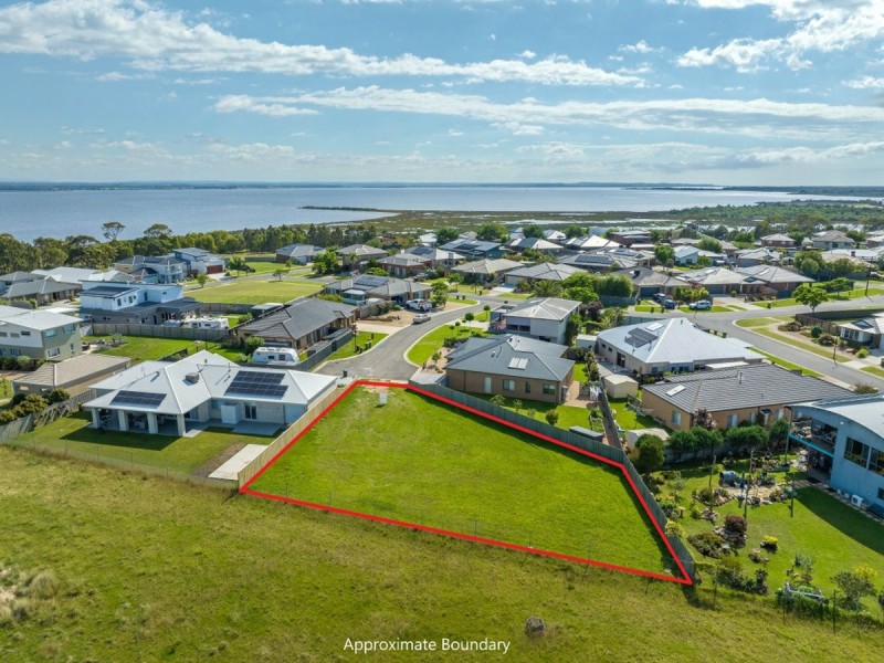 4 Basstian Court, Paynesville VIC 3880