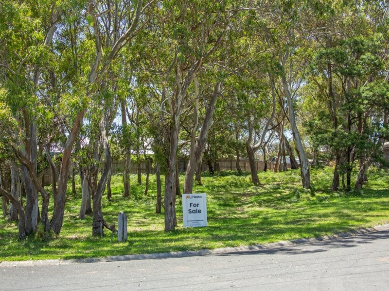 119 Western Boulevard, Raymond Island VIC 3880