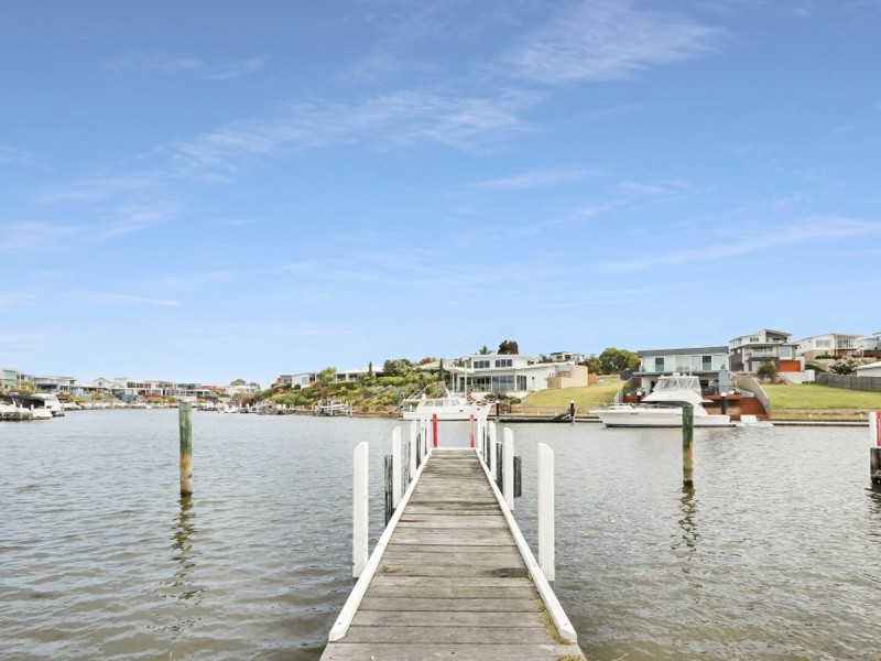 27 Driftwood Close, Paynesville VIC 3880