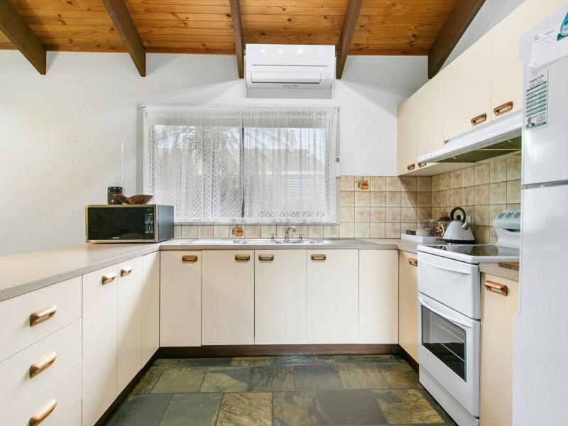 13 Newton Close, Paynesville VIC 3880