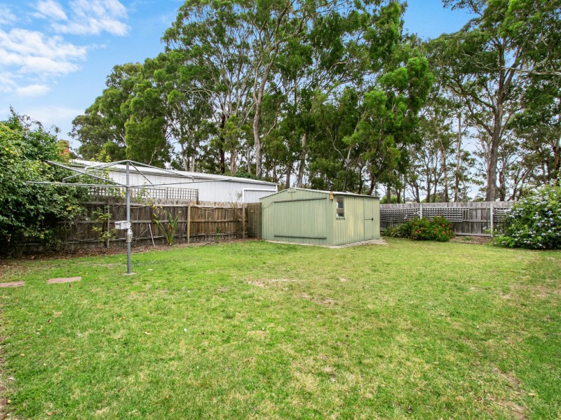 13 Newton Close, Paynesville VIC 3880