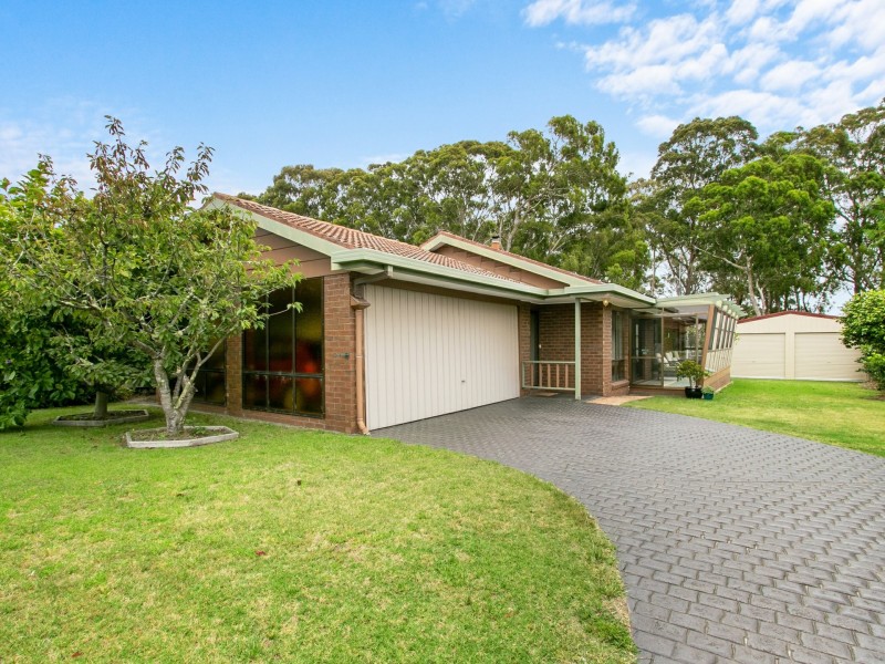 13 Newton Close, Paynesville VIC 3880