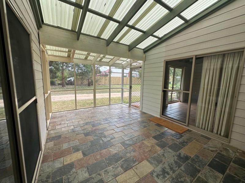 49-51 Eighth Avenue, Raymond Island VIC 3880