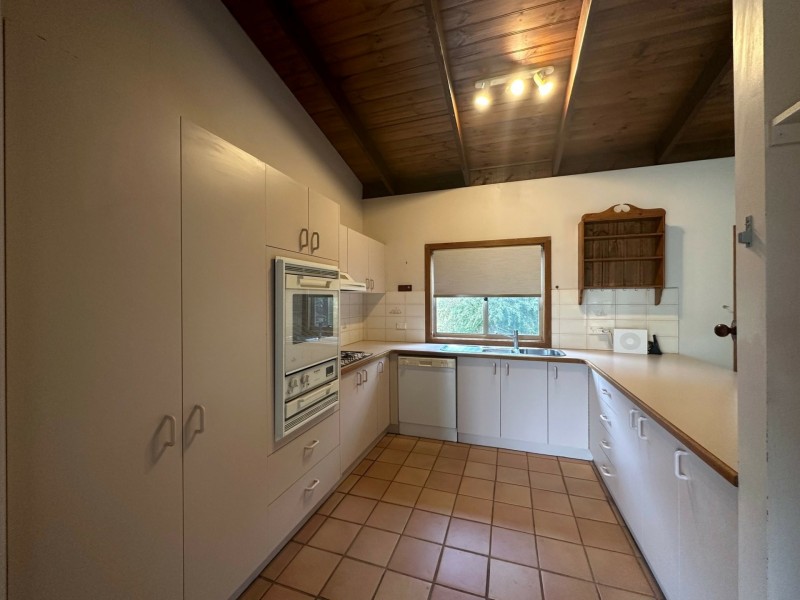 49-51 Eighth Avenue, Raymond Island VIC 3880