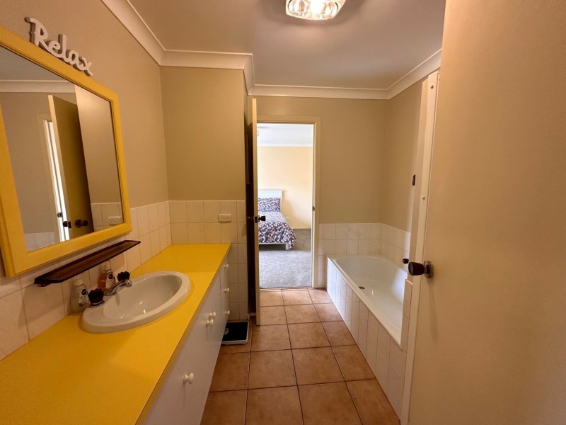 40 Ashley Street, Paynesville VIC 3880