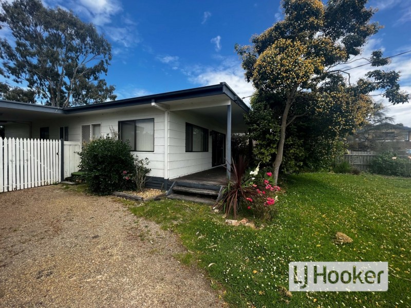 2 Milton Avenue, Paynesville VIC 3880