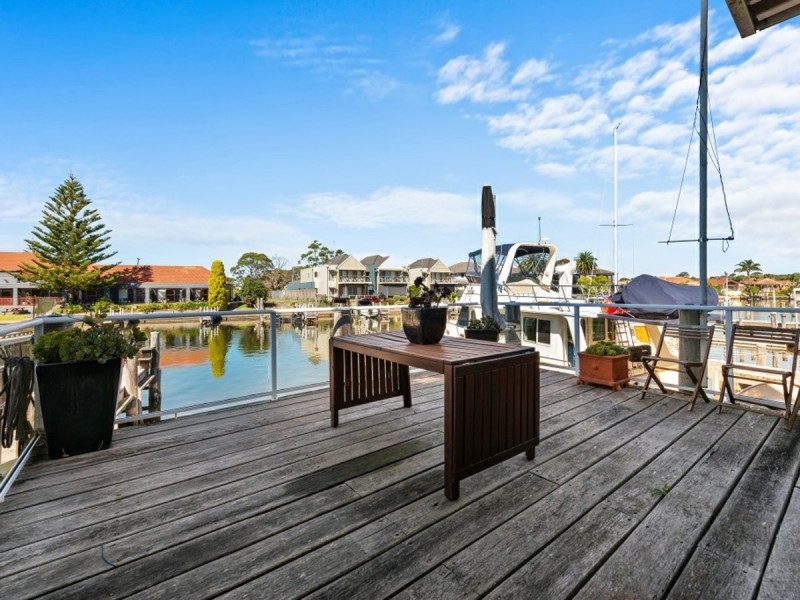 2/7 King Street, Paynesville VIC 3880