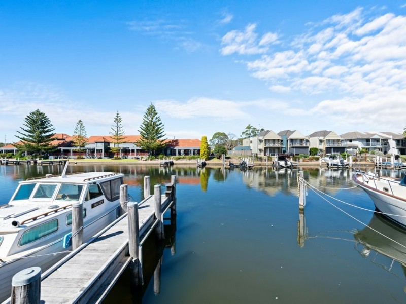 2/7 King Street, Paynesville VIC 3880