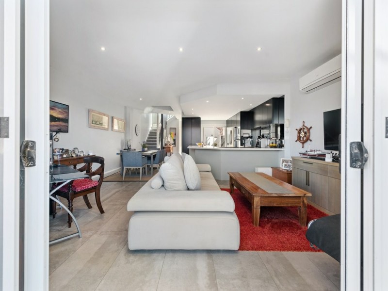 2/7 King Street, Paynesville VIC 3880