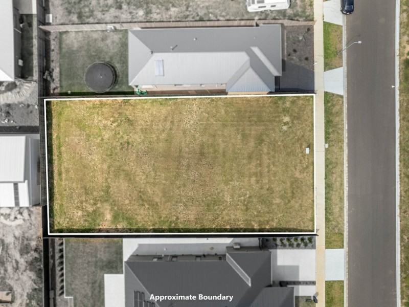 8 Ilfracombe Way, Paynesville VIC 3880