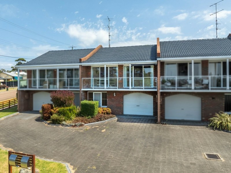 Unit 2/1-5 Main Road, Paynesville VIC 3880