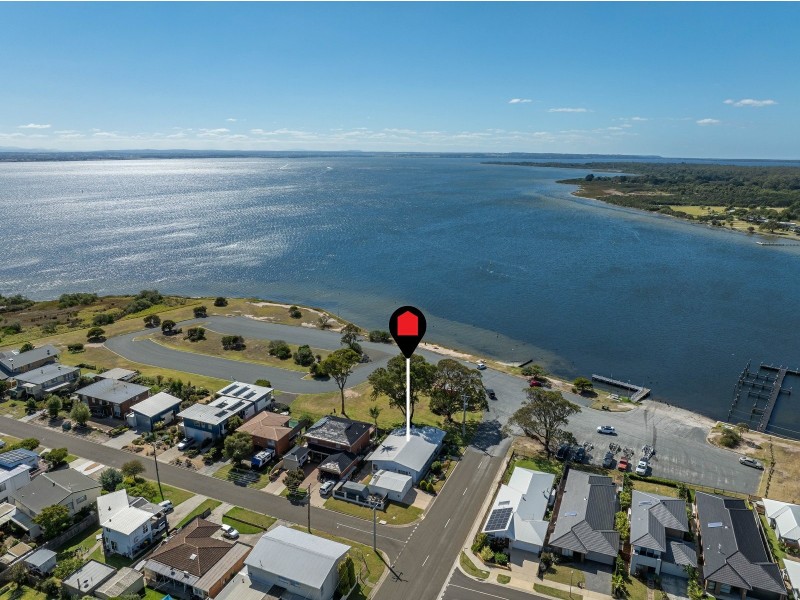 2 Marina Drive, Paynesville VIC 3880