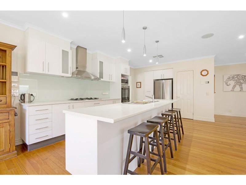 30 Lake Victoria Road, Eagle Point VIC 3878