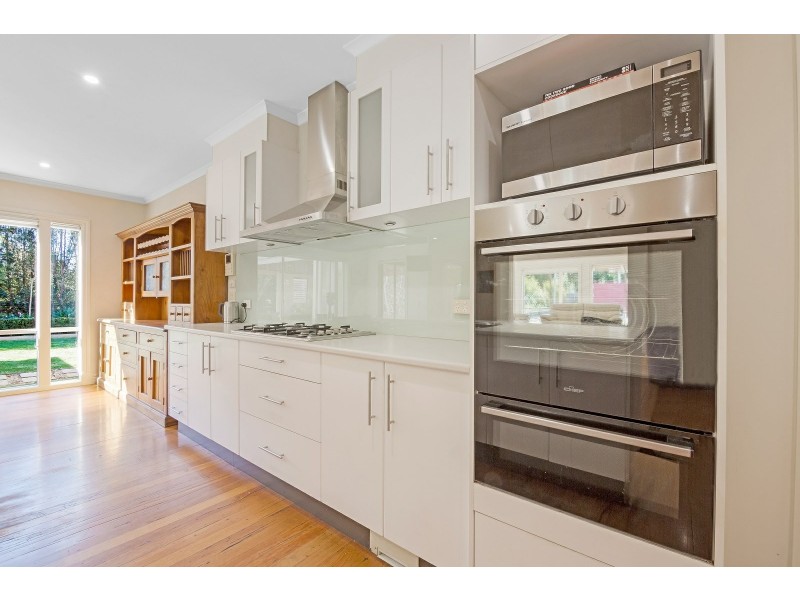 30 Lake Victoria Road, Eagle Point VIC 3878