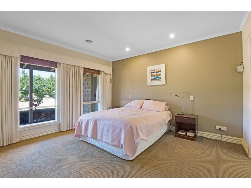 30 Lake Victoria Road, Eagle Point VIC 3878