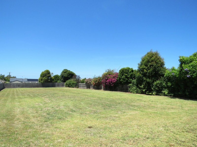 128 Main Road, Paynesville VIC 3880