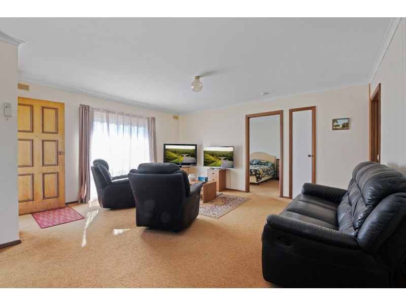 Unit 3/2 Canal Road, Paynesville VIC 3880