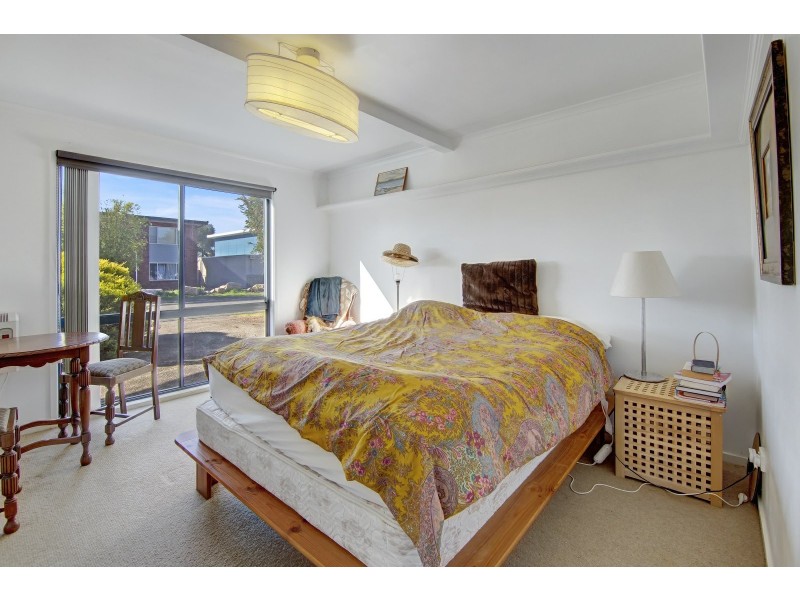 11 Marina Drive, Paynesville VIC 3880