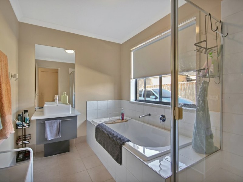 14 Coast Avenue, Paynesville VIC 3880