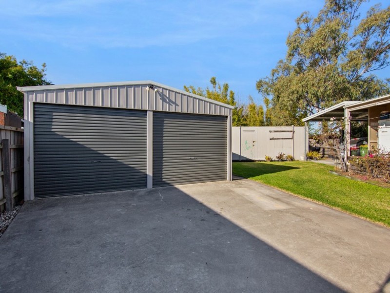 8 Lara Close, Paynesville VIC 3880