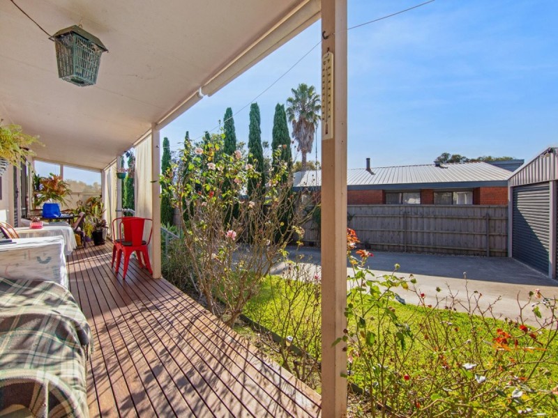 8 Lara Close, Paynesville VIC 3880