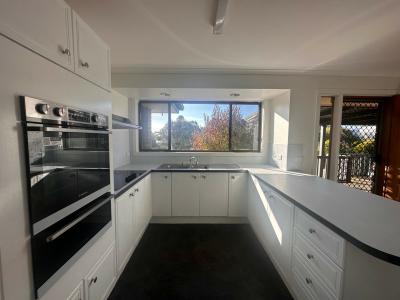 4 Bayside Avenue, Newlands Arm VIC 3875