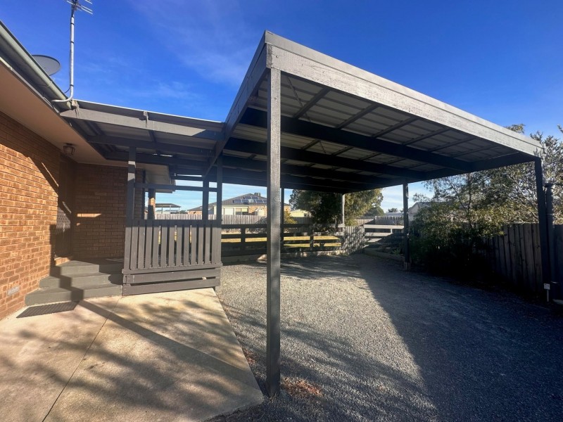 4 Bayside Avenue, Newlands Arm VIC 3875