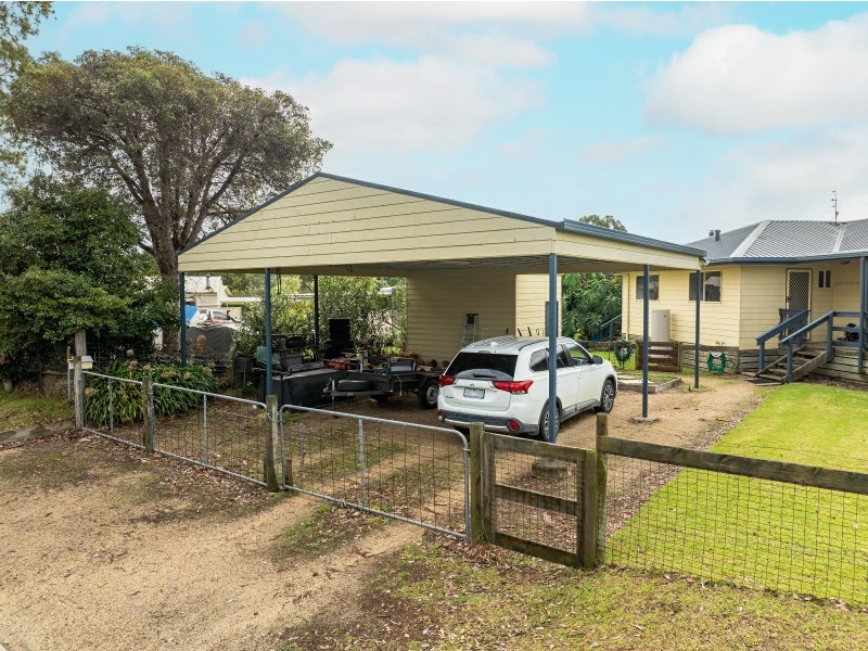 15 Colony Club Drive, Newlands Arm VIC 3875