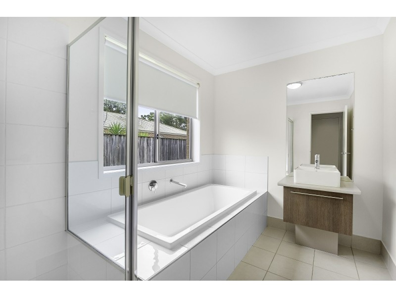 3 Alice Court, Paynesville VIC 3880