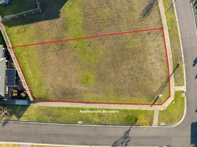 39 Eagle Bay Terrace, Paynesville VIC 3880