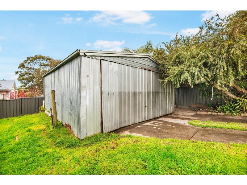 27 Bay Road, Eagle Point VIC 3878