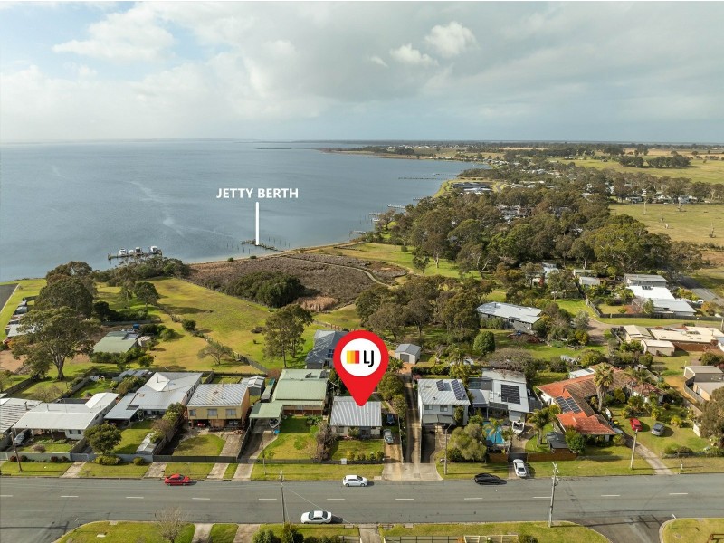 27 Bay Road, Eagle Point VIC 3878