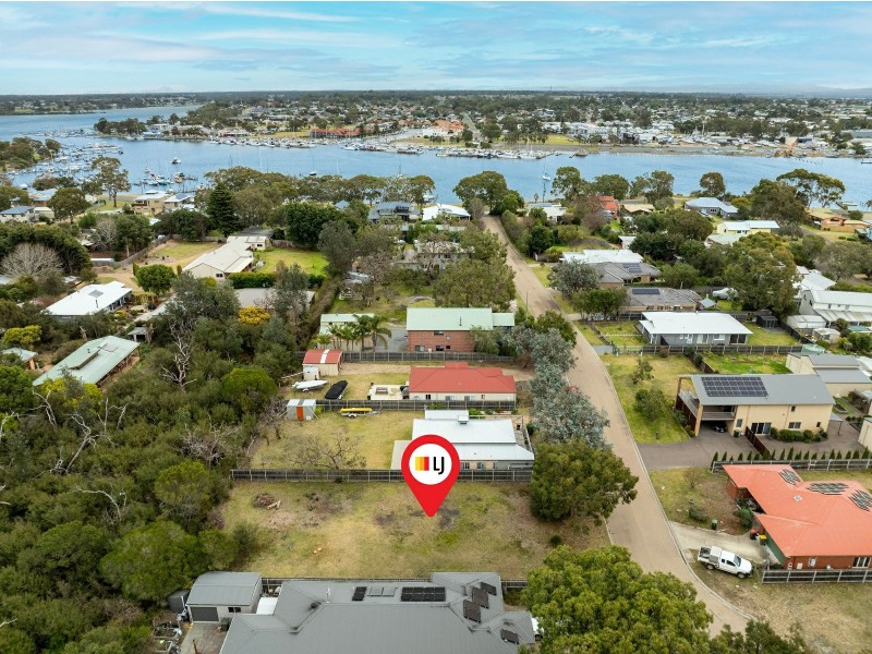 22 Lisa Court, Raymond Island VIC 3880