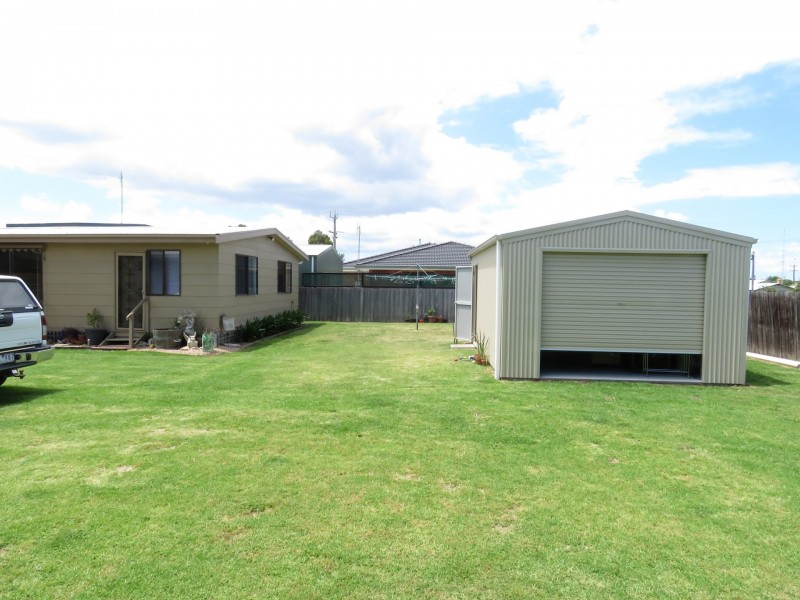 1 The Moorings, Paynesville VIC 3880