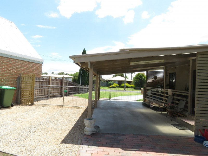 1 The Moorings, Paynesville VIC 3880