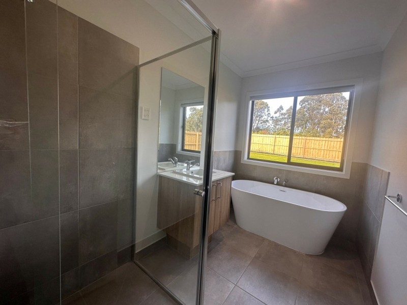 18 Camden Street, Lucknow VIC 3875