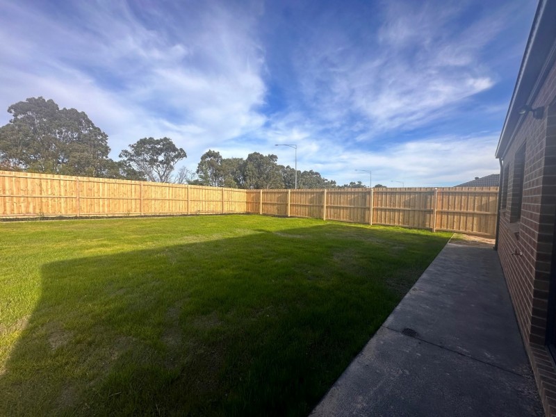 18 Camden Street, Lucknow VIC 3875