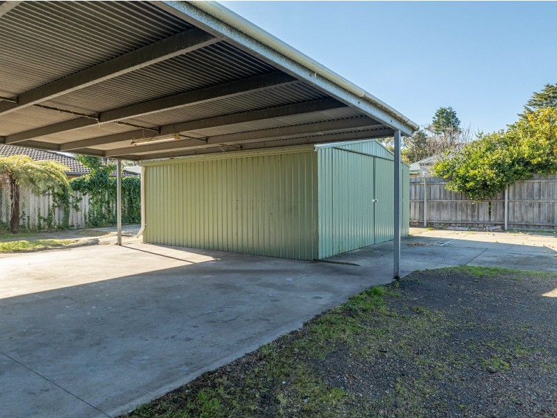 16 Reynolds Street, Paynesville VIC 3880