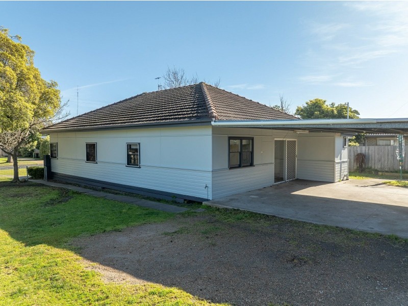 16 Reynolds Street, Paynesville VIC 3880