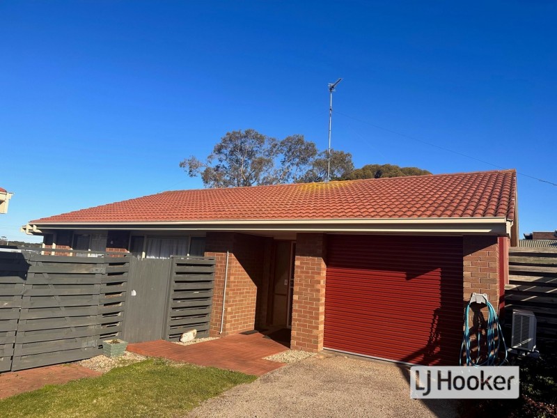 Unit 2/38 Main Road, Paynesville VIC 3880