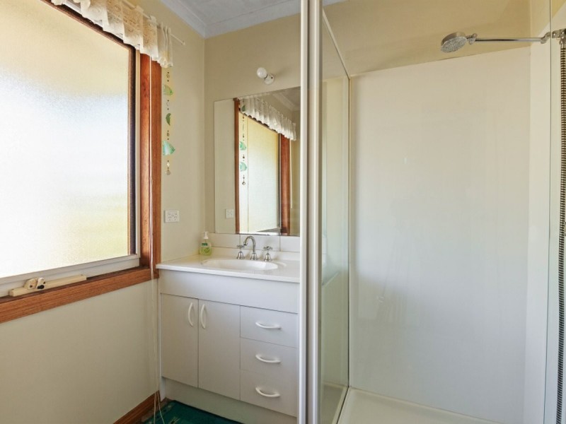 15 Dawsons Cove Drive, Newlands Arm VIC 3875