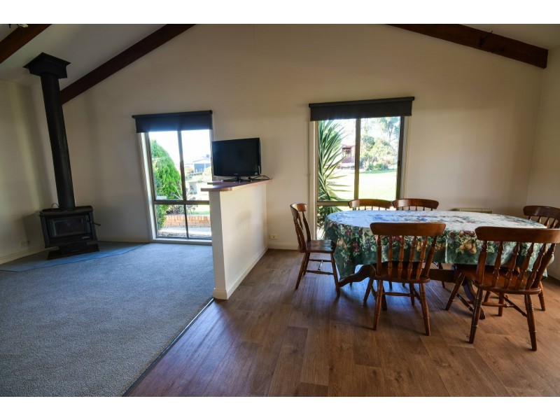 9 Midway Avenue, Newlands Arm VIC 3875