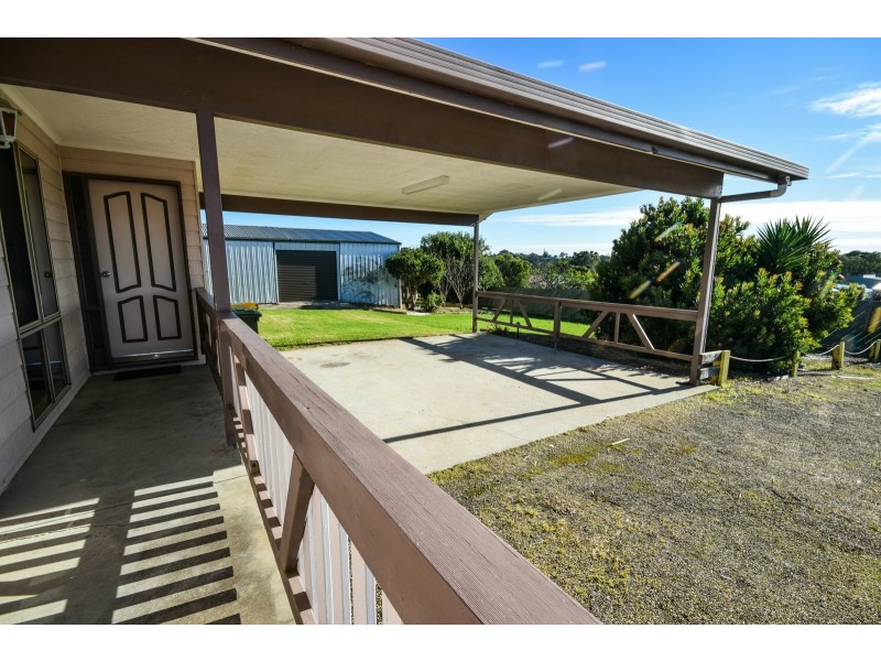 9 Midway Avenue, Newlands Arm VIC 3875