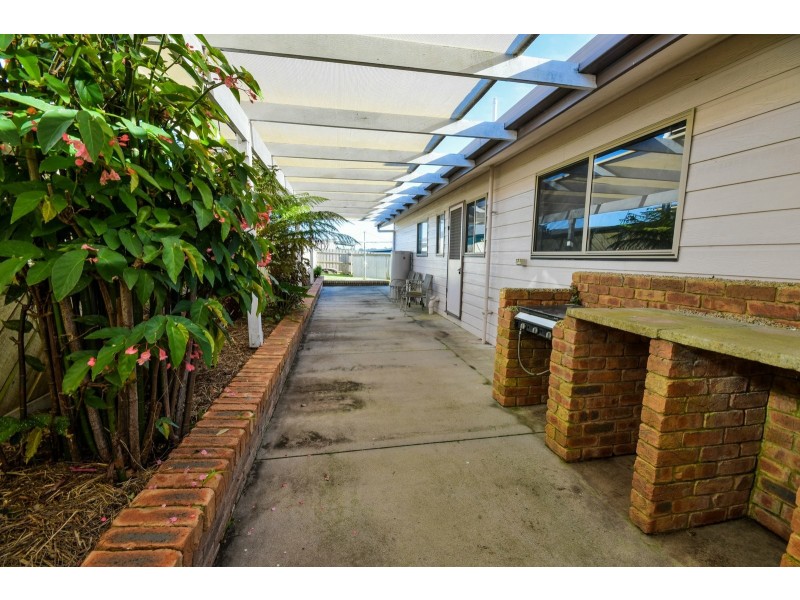 9 Midway Avenue, Newlands Arm VIC 3875