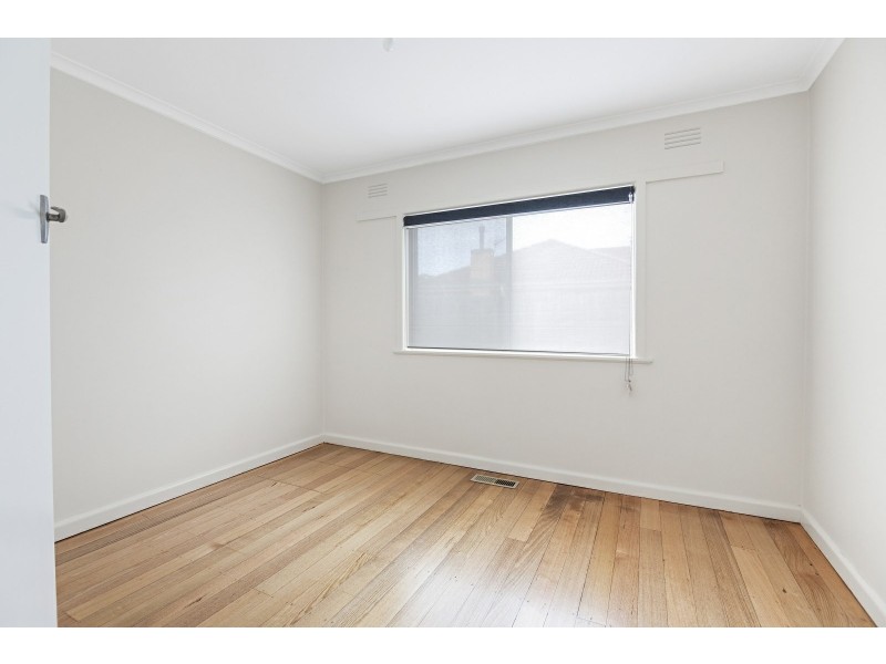 16 Cumming Street, Paynesville VIC 3880