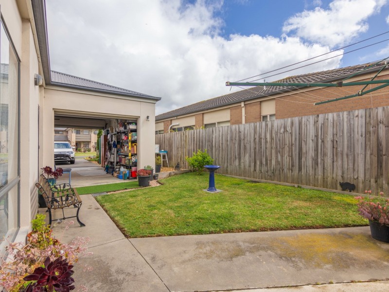 18 Sunset Boulevard, Paynesville VIC 3880